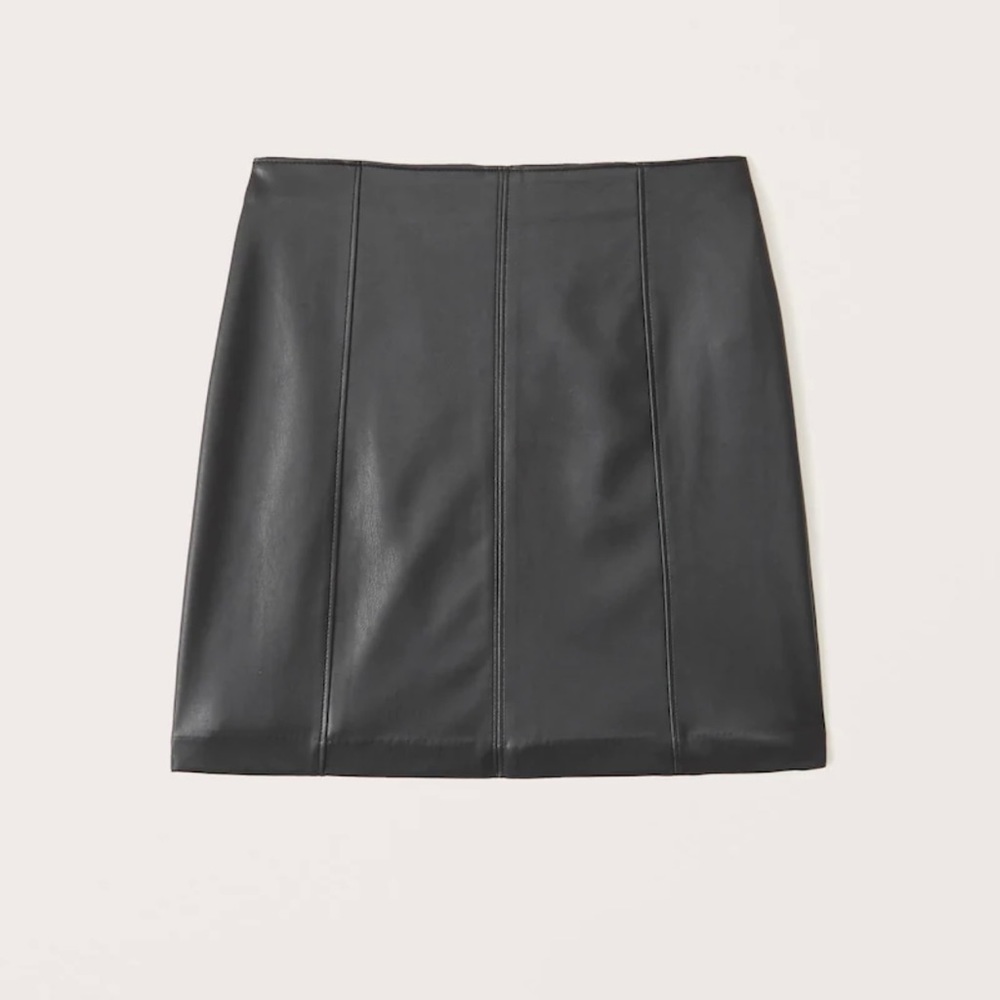 NWOT Abercrombie vegan leather skirt
